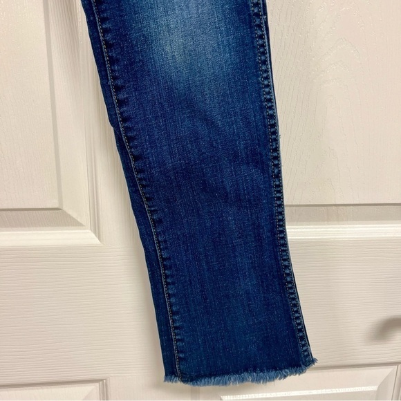 7 for all Mankind Jeans Womens 27 dark Wash Blue Denim raw hem mid rise - Picture 3 of 8
